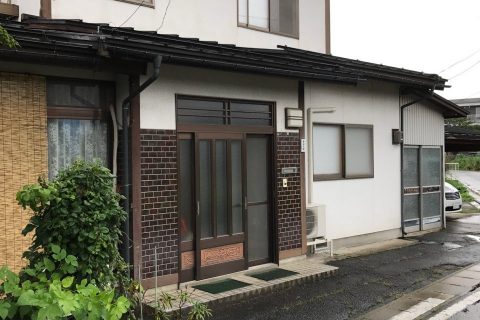 天童市内Ｔ邸　自宅前不要木伐採