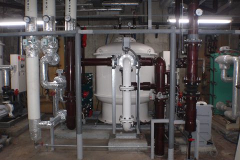 平成２６年度市民保養施ろ過機交換工事