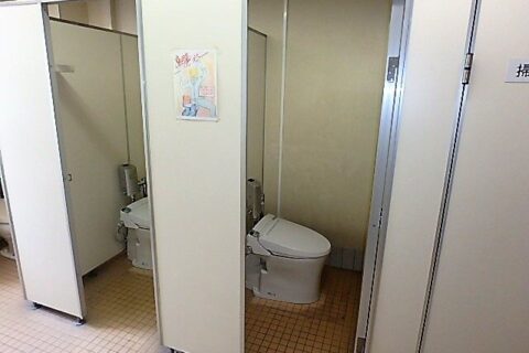 隊舎便所改修工事